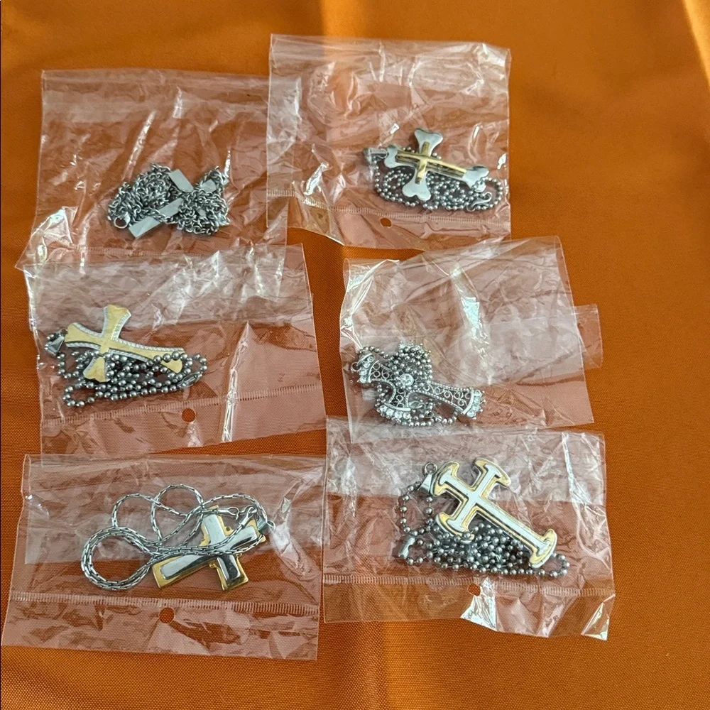 SILVER PLATED ✝️CROSS PENDANTS BUNDLE